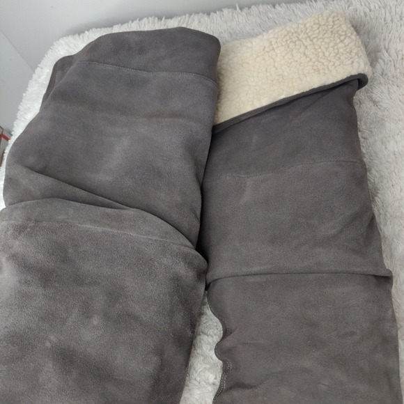  knee high suede boots sz 8